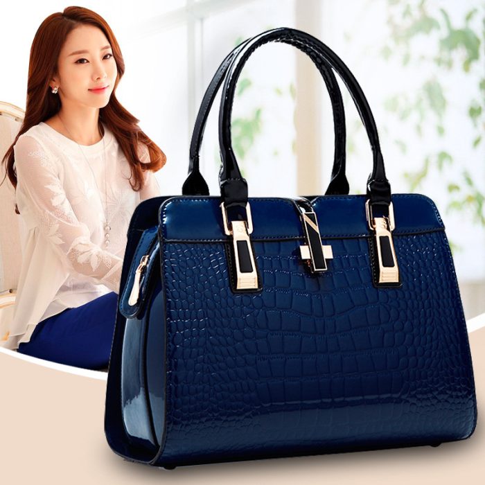 Ladies New handbag