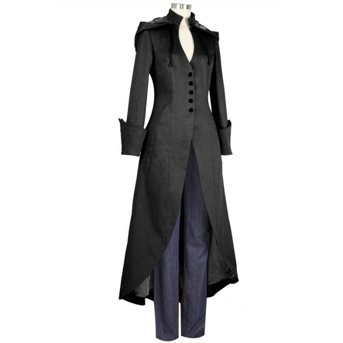 Medieval Vintage Ladies' Coats - Image 5