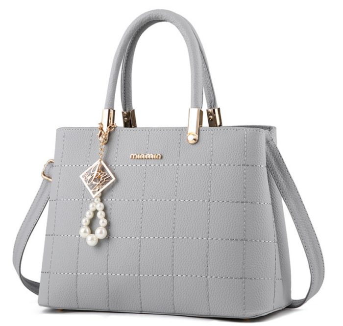 European And American Hair Ball Handbags Simple Women'S Bags Diagonal Bags Fashion Women'S Bags - Image 4