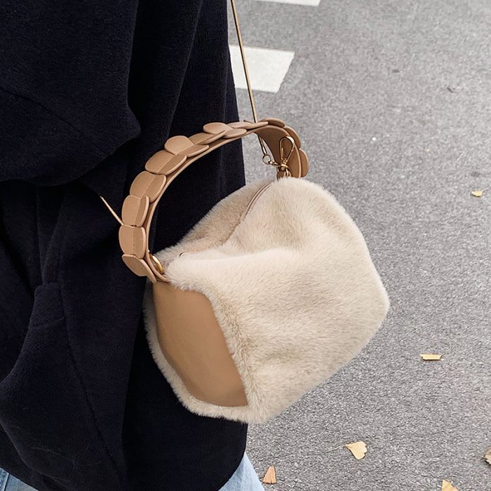 Autumn And Winter Small Furry Crossbody Hand Bag Female Bags - Image 4