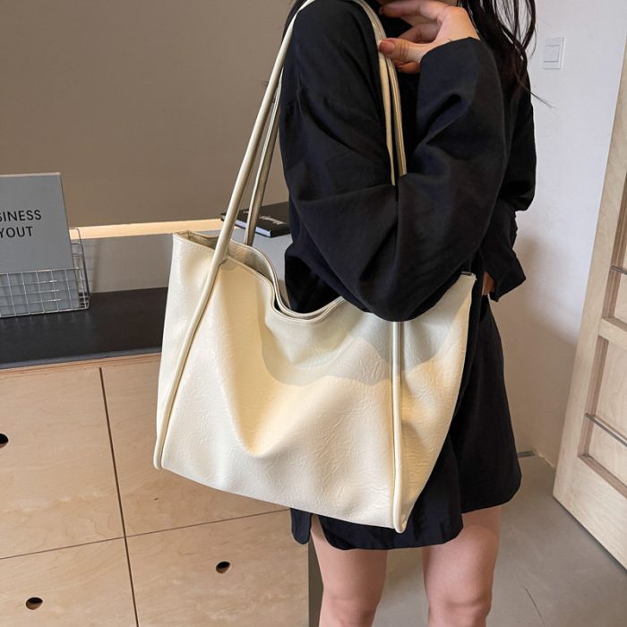 Soft Leather Shoulder Bag Large Capacity Commuter Totes Shopping Travel Bags For Women - Image 7