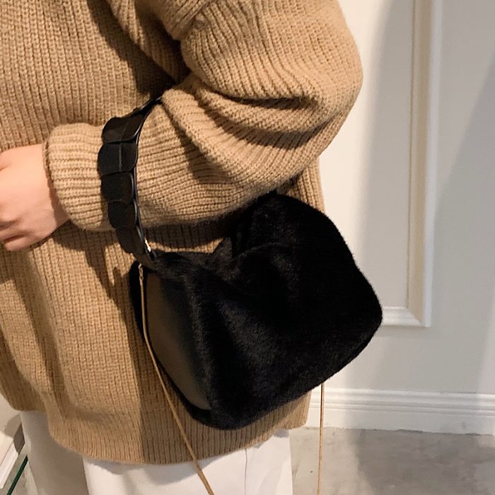 Autumn And Winter Small Furry Crossbody Hand Bag Female Bags - Image 8